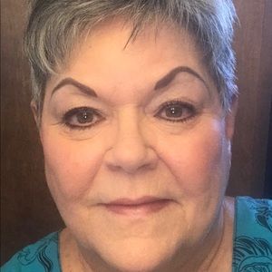 Meet your Posher, Anne